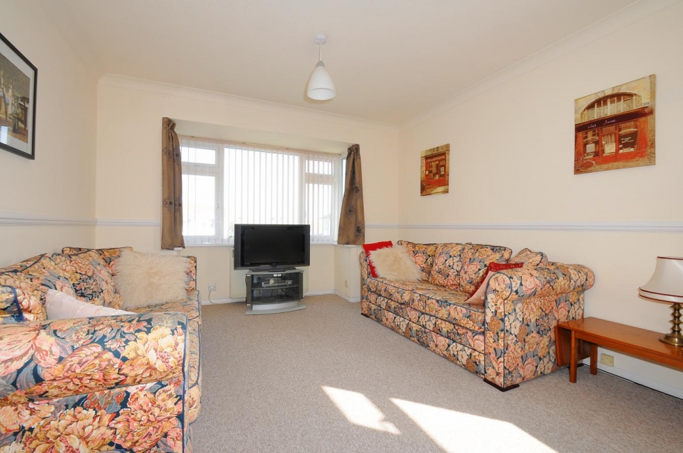 Property for Sale, West Wittering 17A Foxwarren Close Baileys Estate